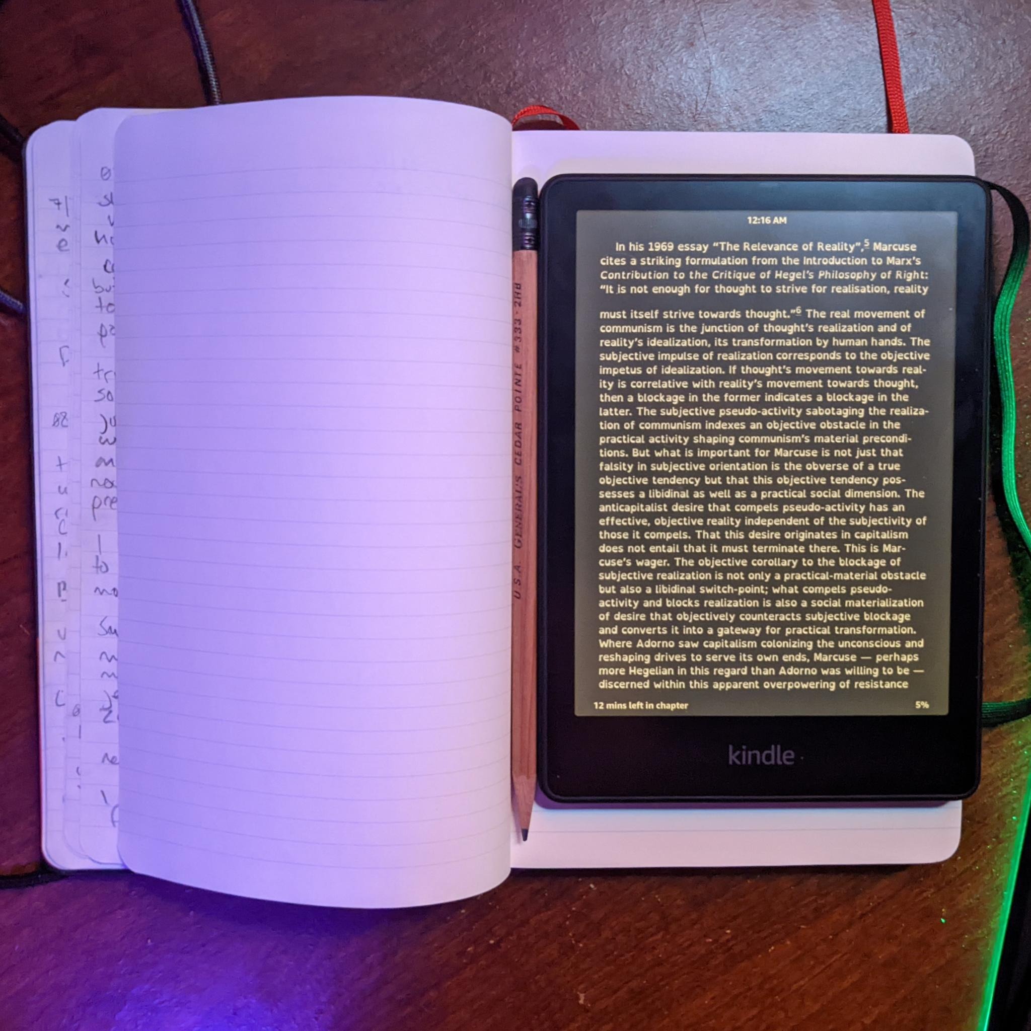 Kindle 11th gen in dark mode